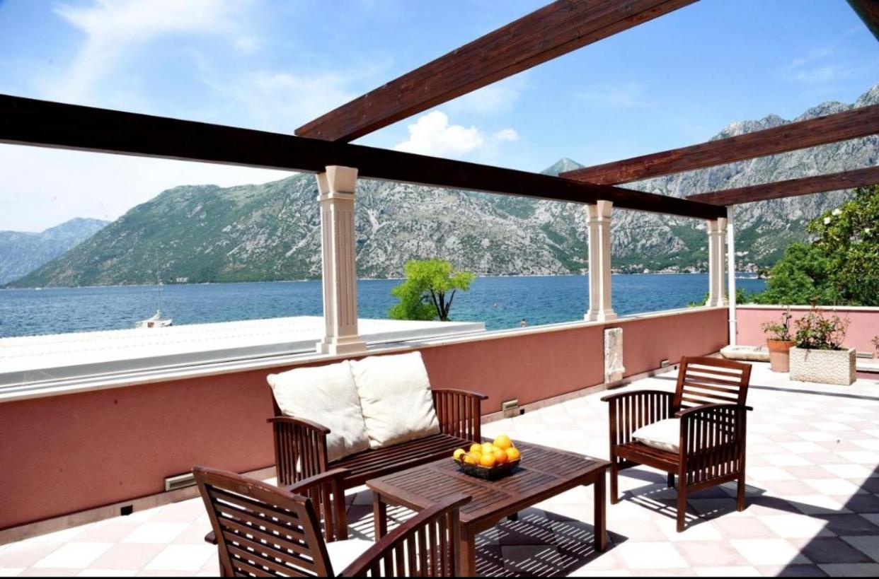 Apartments Barba Котор Экстерьер фото