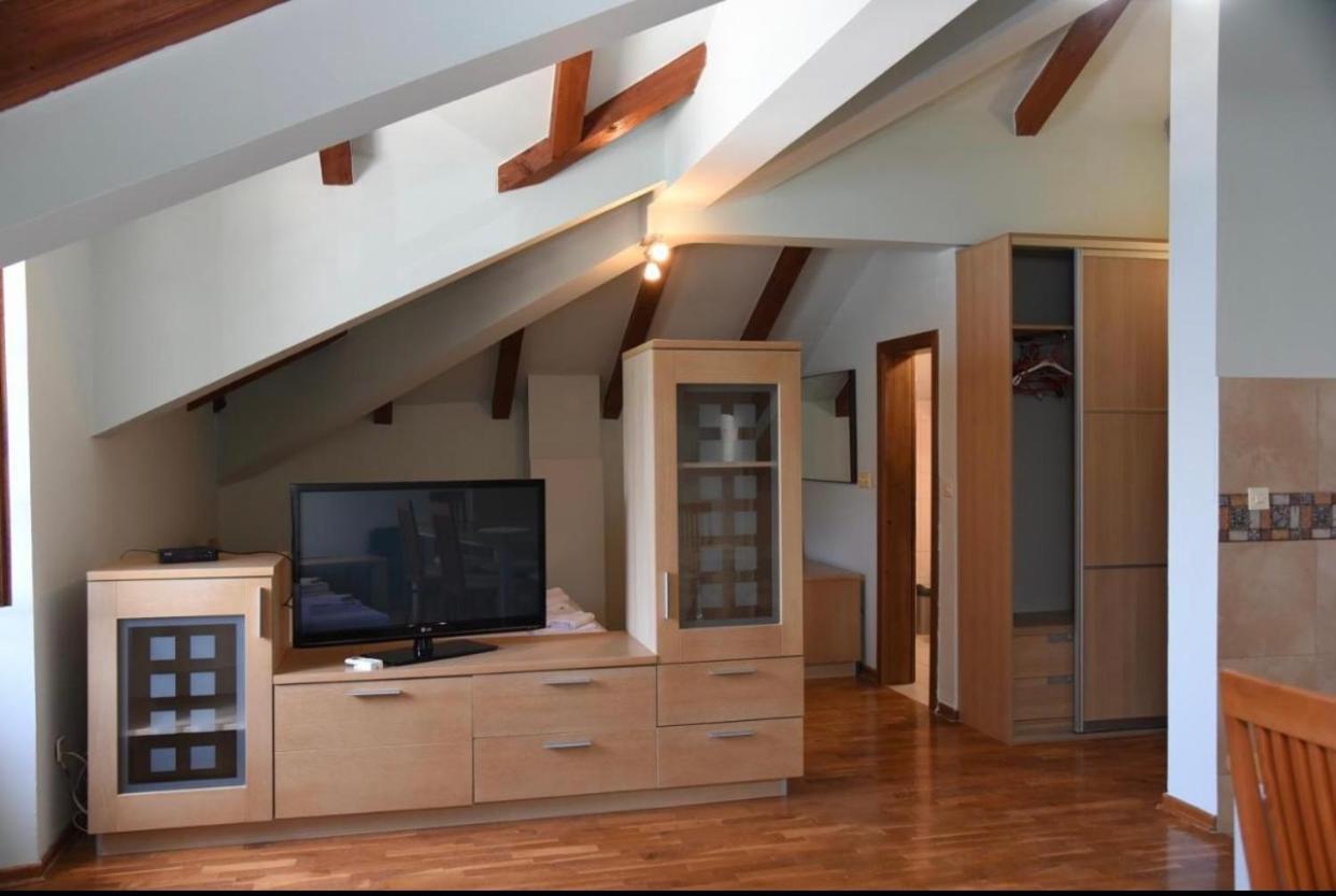 Apartments Barba Котор Экстерьер фото